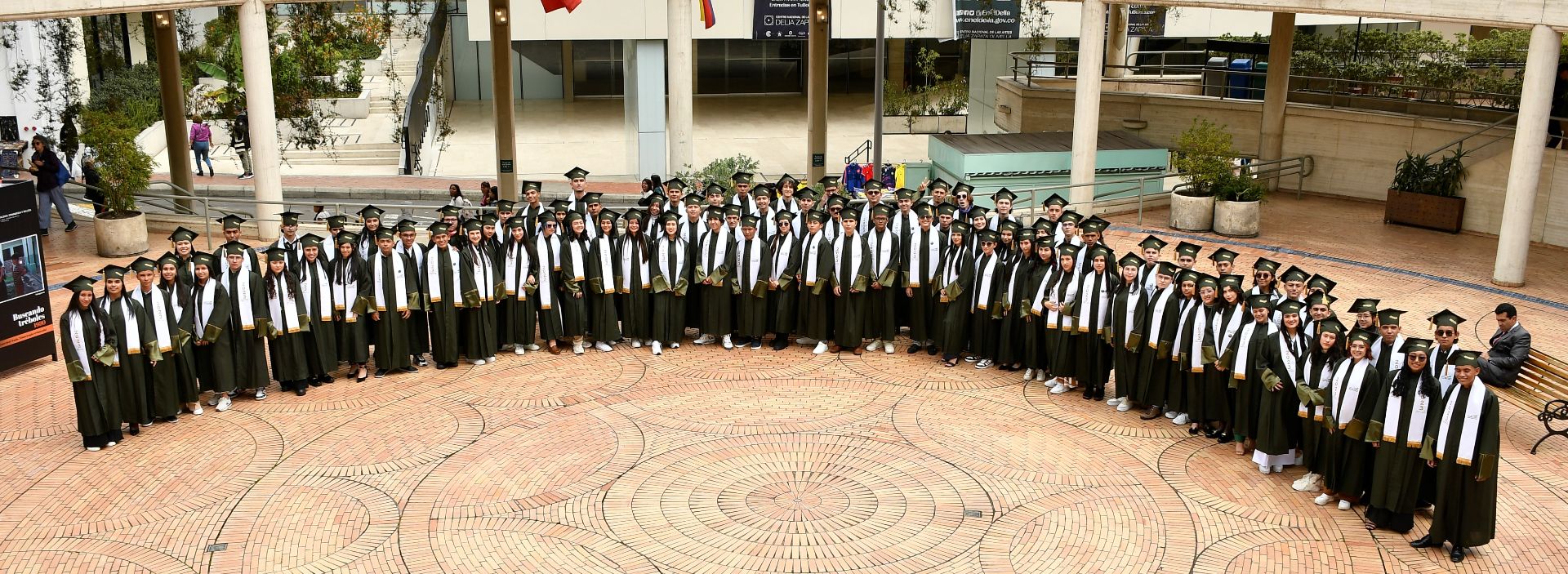 Ecopetrol abre convocatoria para becas en estudios superiores a los mejores bachilleres