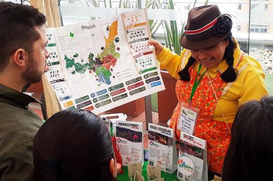 “Como no podemos traer el páramo, les traemos los productos”